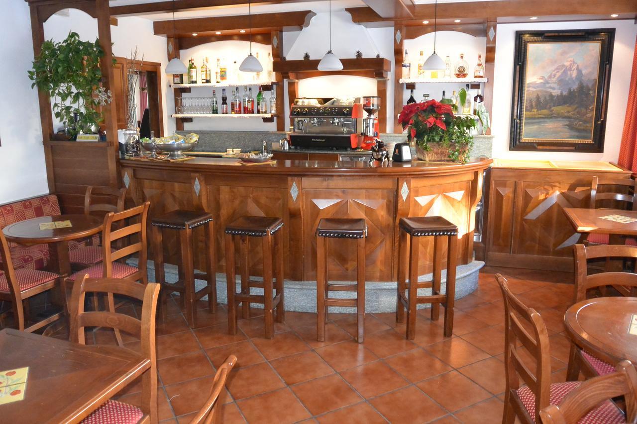 Hotel Fosson Breuil-Cervinia Exterior foto